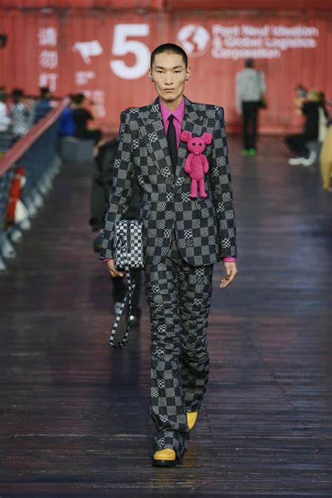 louis vuitton spring 2021|louis vuitton men's clothing 2021.